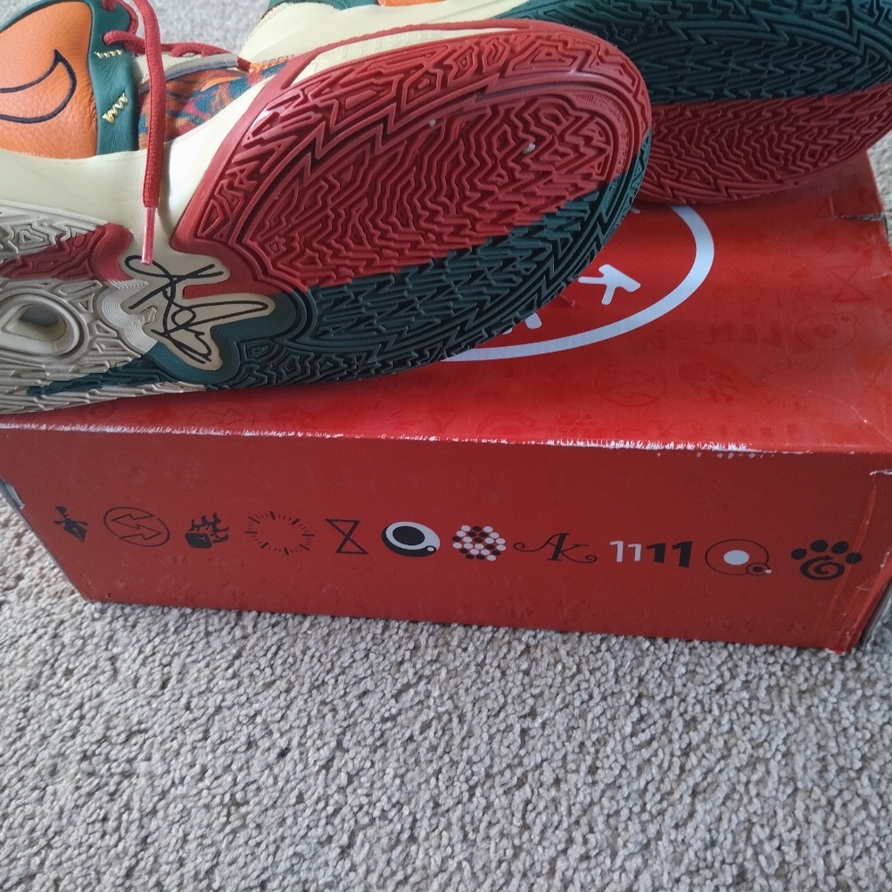 MEN NIKE SHOES